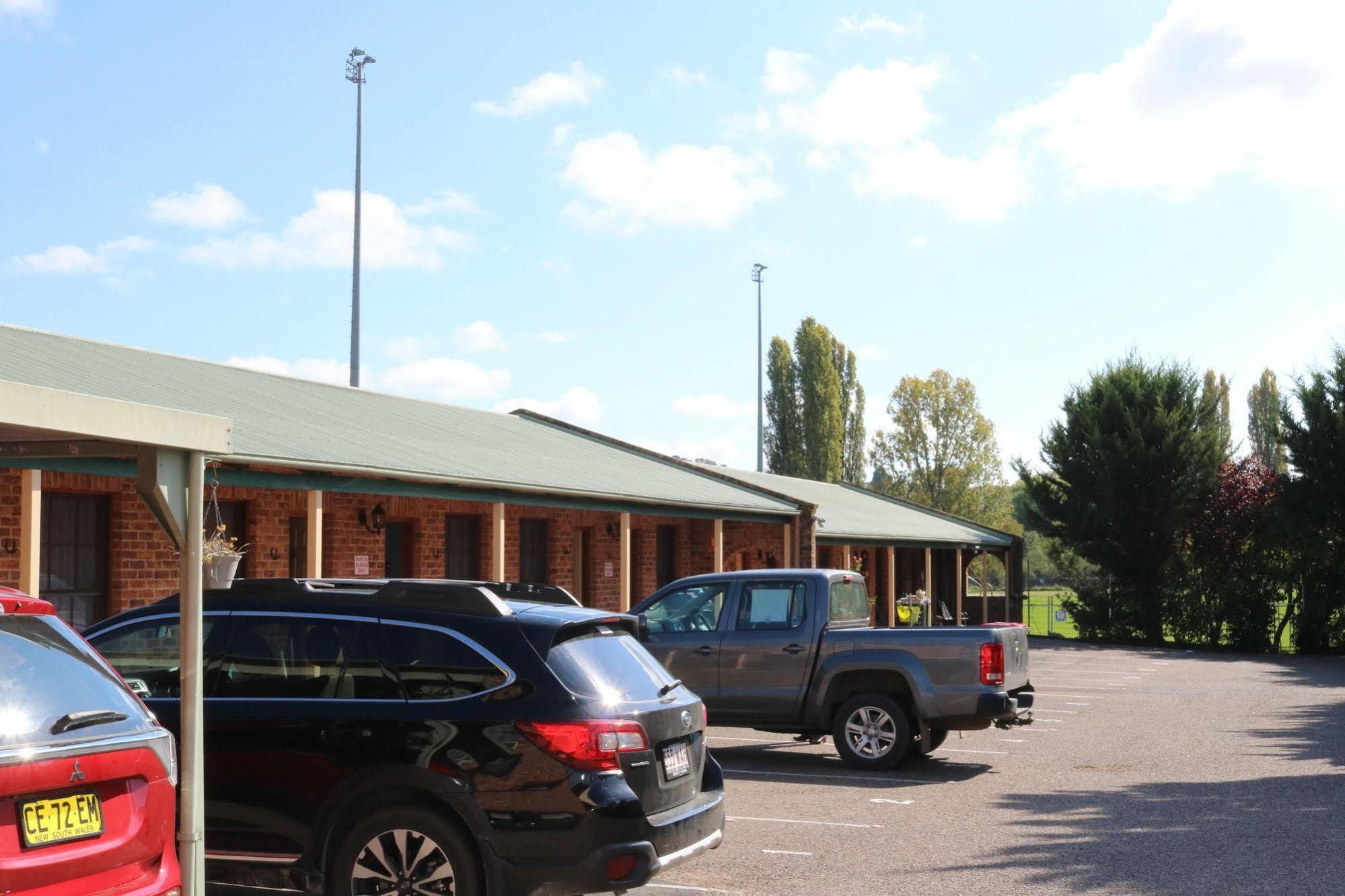 Sandstock Motor Inn Armidale Exterior photo