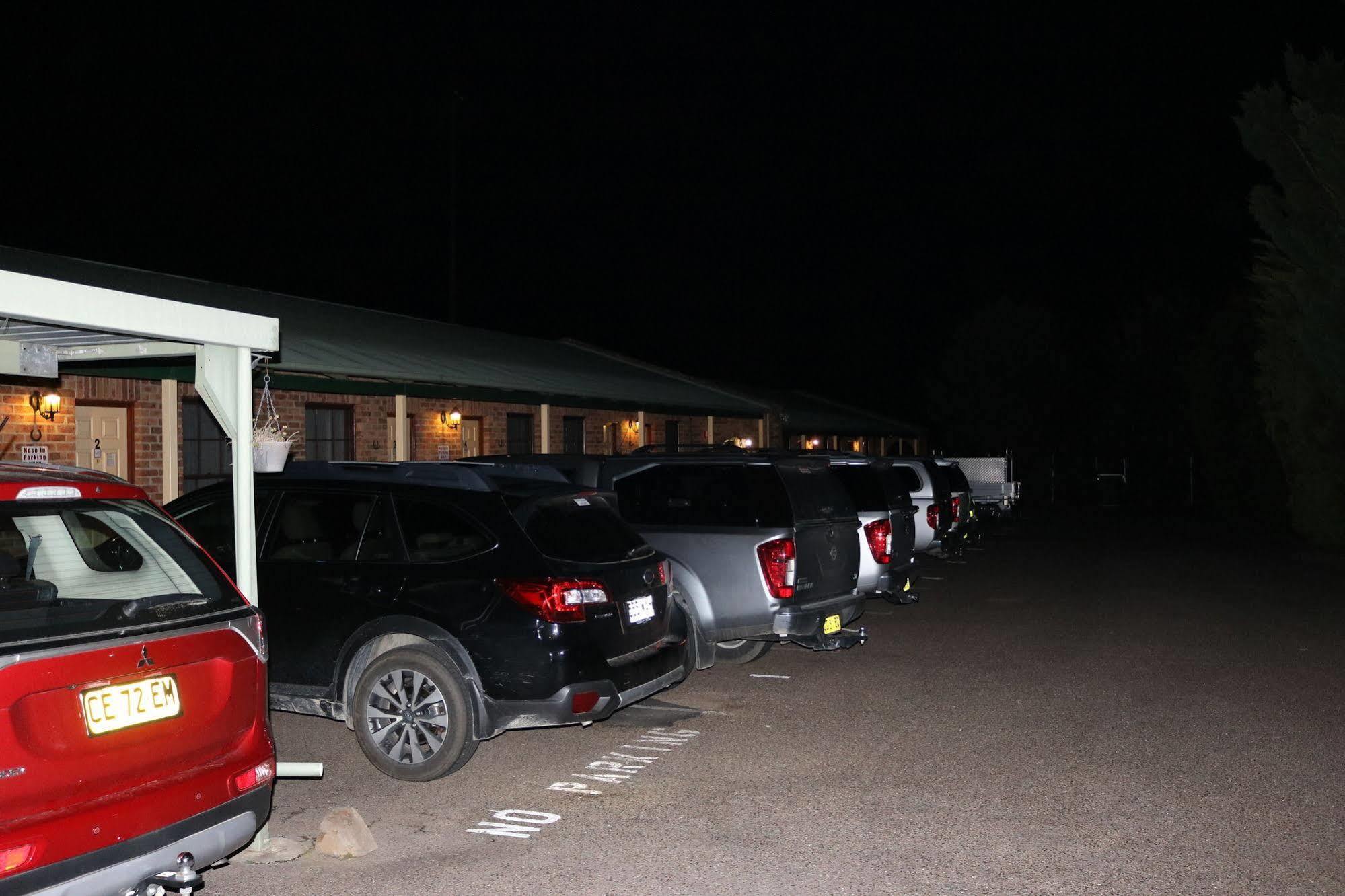 Sandstock Motor Inn Armidale Exterior photo
