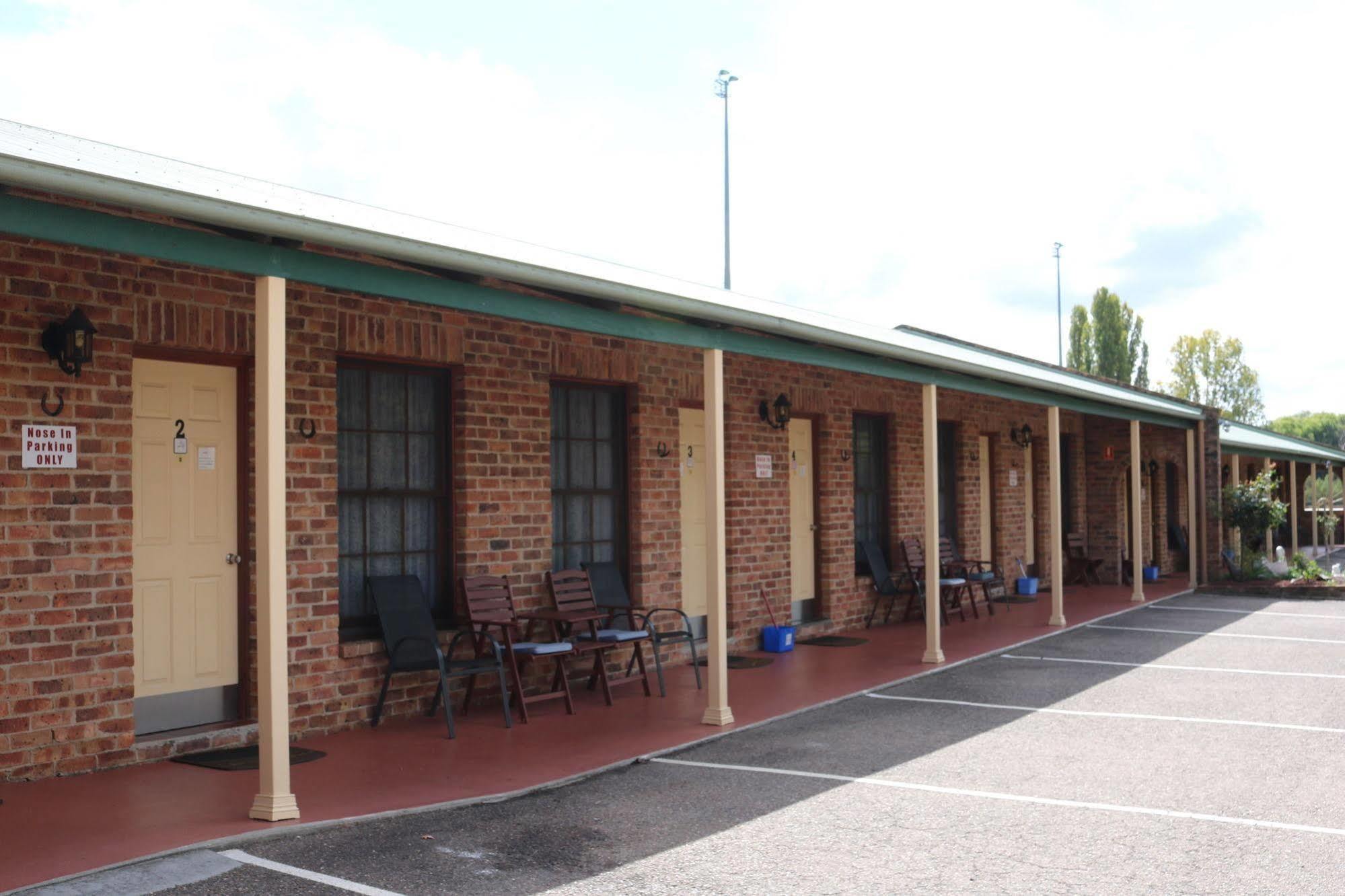 Sandstock Motor Inn Armidale Exterior photo