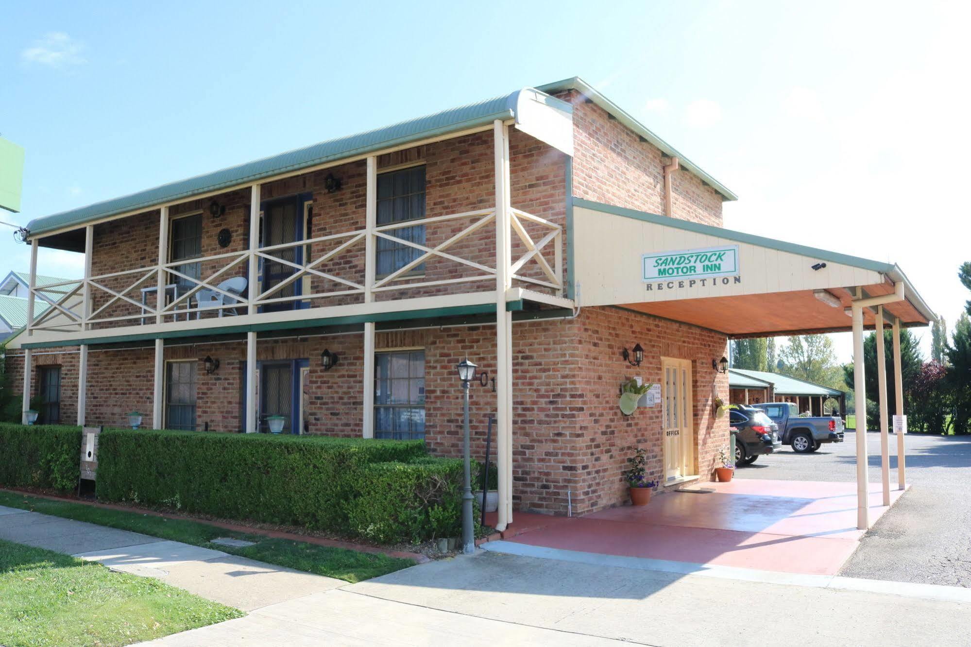 Sandstock Motor Inn Armidale Exterior photo